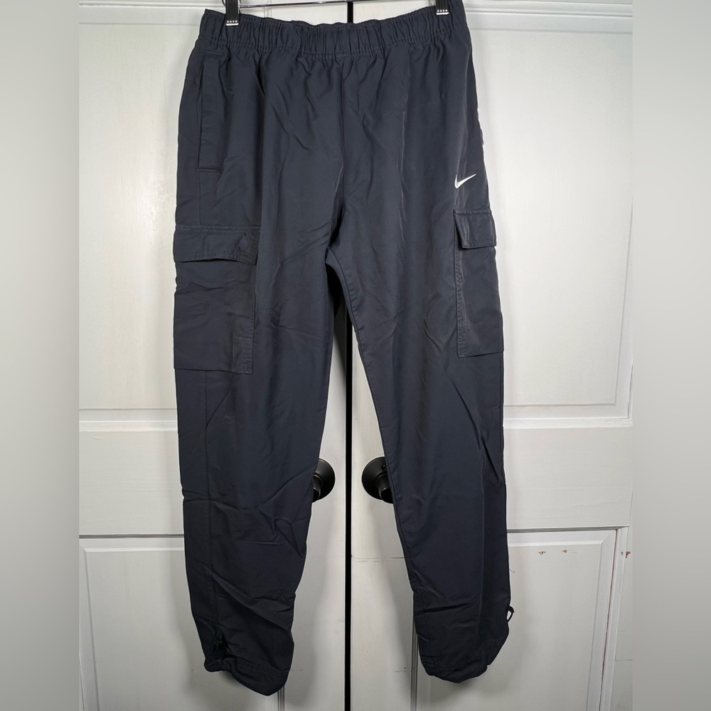 Nike Men’s Black Athletic Cargo Joggers Drawstring Hem Size Small